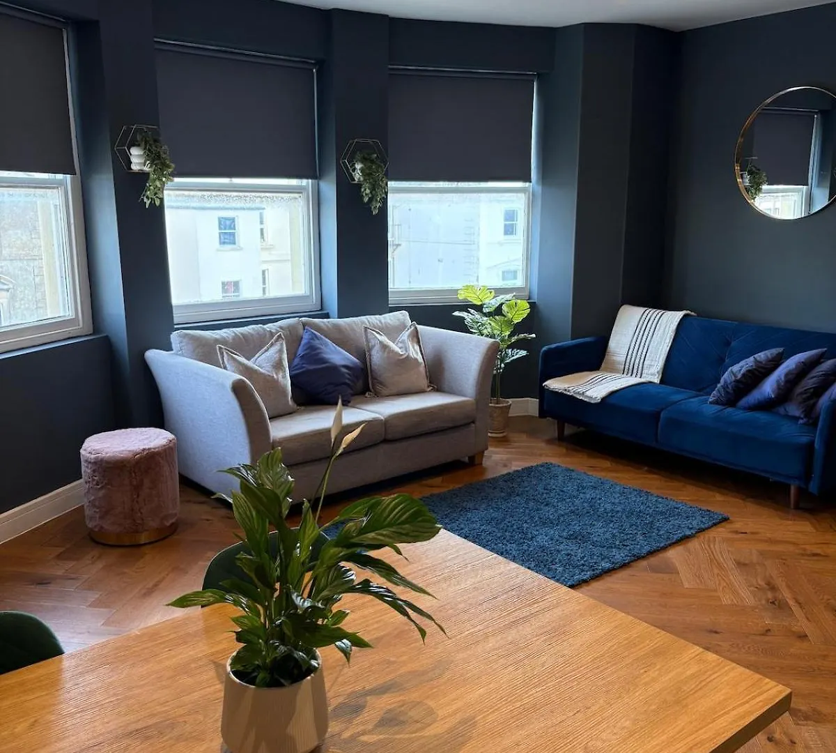 브라이턴 Cosy Flat With Sea View 아파트 0*,  영국